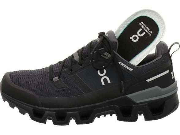 On Running Cloudwander Waterproof Men's Shoes
