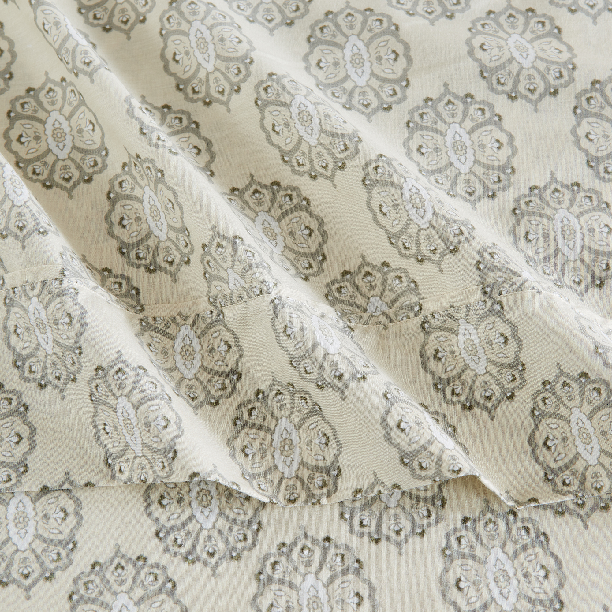 Patina Vie Cotton & Rayon Printed Sheet Set - Gallery 26