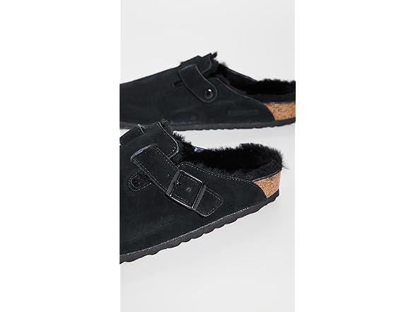 Boston Shearling - Black/Black Suede Shearling