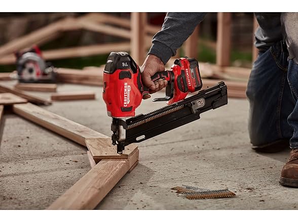 CRAFTSMAN CMCN621PLB  V20* Framing Nailer