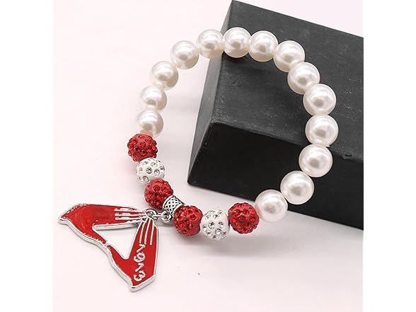 Husuru Delta Pearl Bracelet