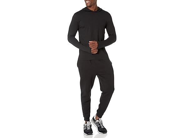 Amazon Essentials Men Tech Stretch Hoodie