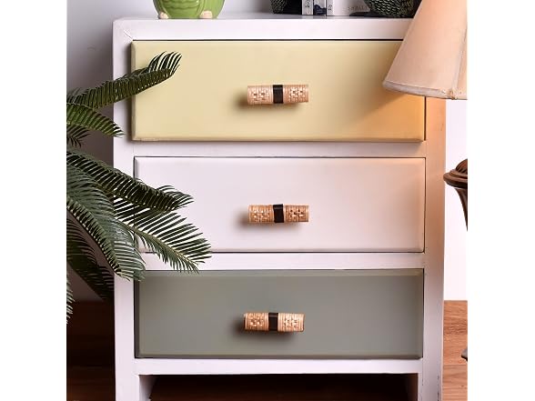 Indian Shelf 6 Pieces Wood Drawer Knobs