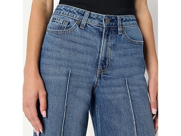 AE Womens HighRise Wide Leg Cuffed Jean