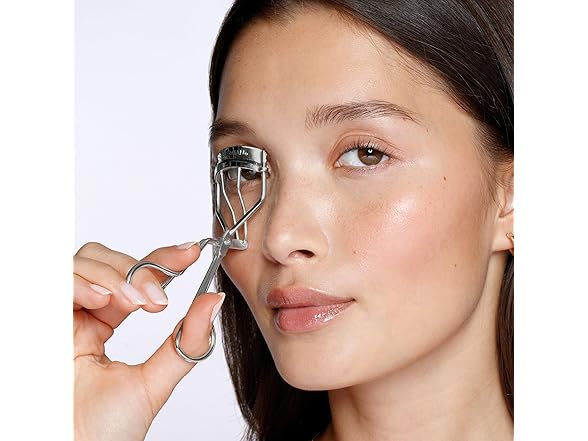 TWEEZERMAN Curl Silicon Pad Eyelash Curler