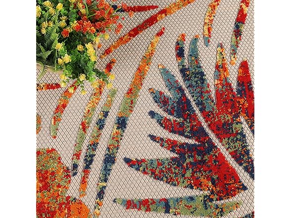 Superior Indoor Outdoor Rug Tropical Leaves