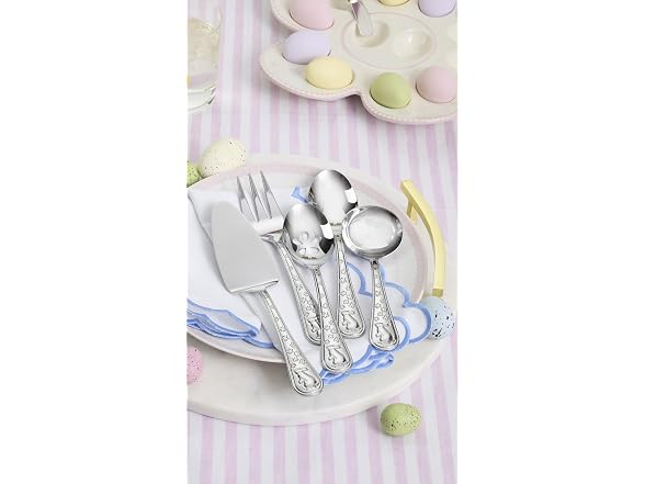 Oneida 898201 Bunny Hop 5-Piece Hostess Set