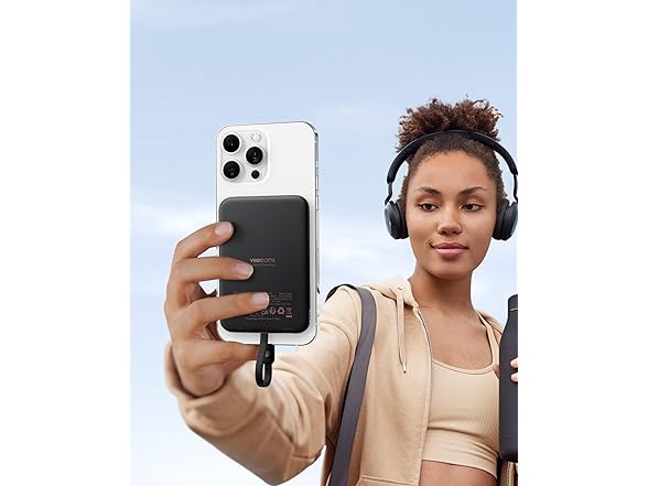 VEEKTOMX 5000mAh Slim Charger with Built-in Cable