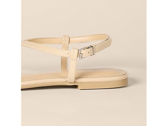 Women's Flat Strap Sandals