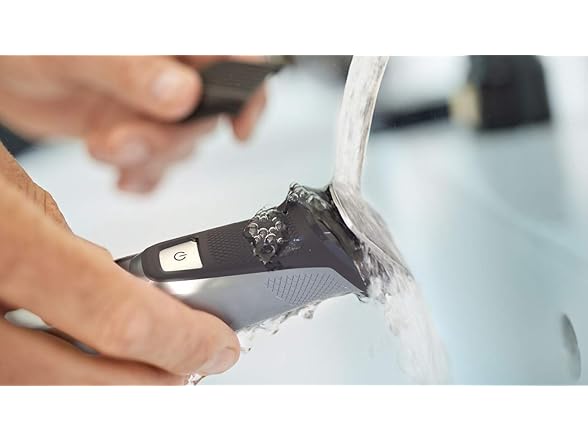 Philips N-7000 Norelco Multigroom