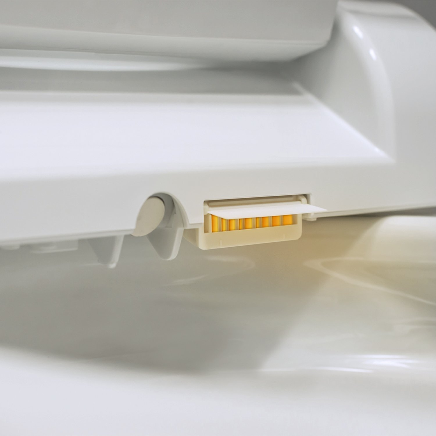 Brondell Swash SE600 Elongated-or-Round Bidet Seat - Gallery 14