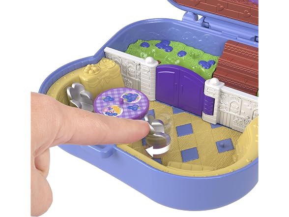 Polly Pocket Dolls and Playset, Blueberry Besties Compact