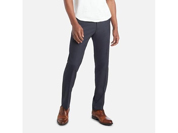 Haggar Slim-Fit Stretch Twill Dress Pant