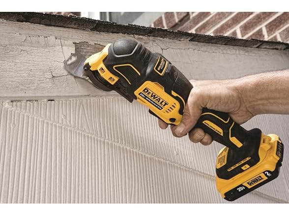 DEWALT DCS354B ATOMIC 20V MAX* Oscillating Tool