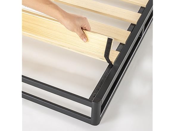 MELLOW 4" Metal Box Spring Foundation