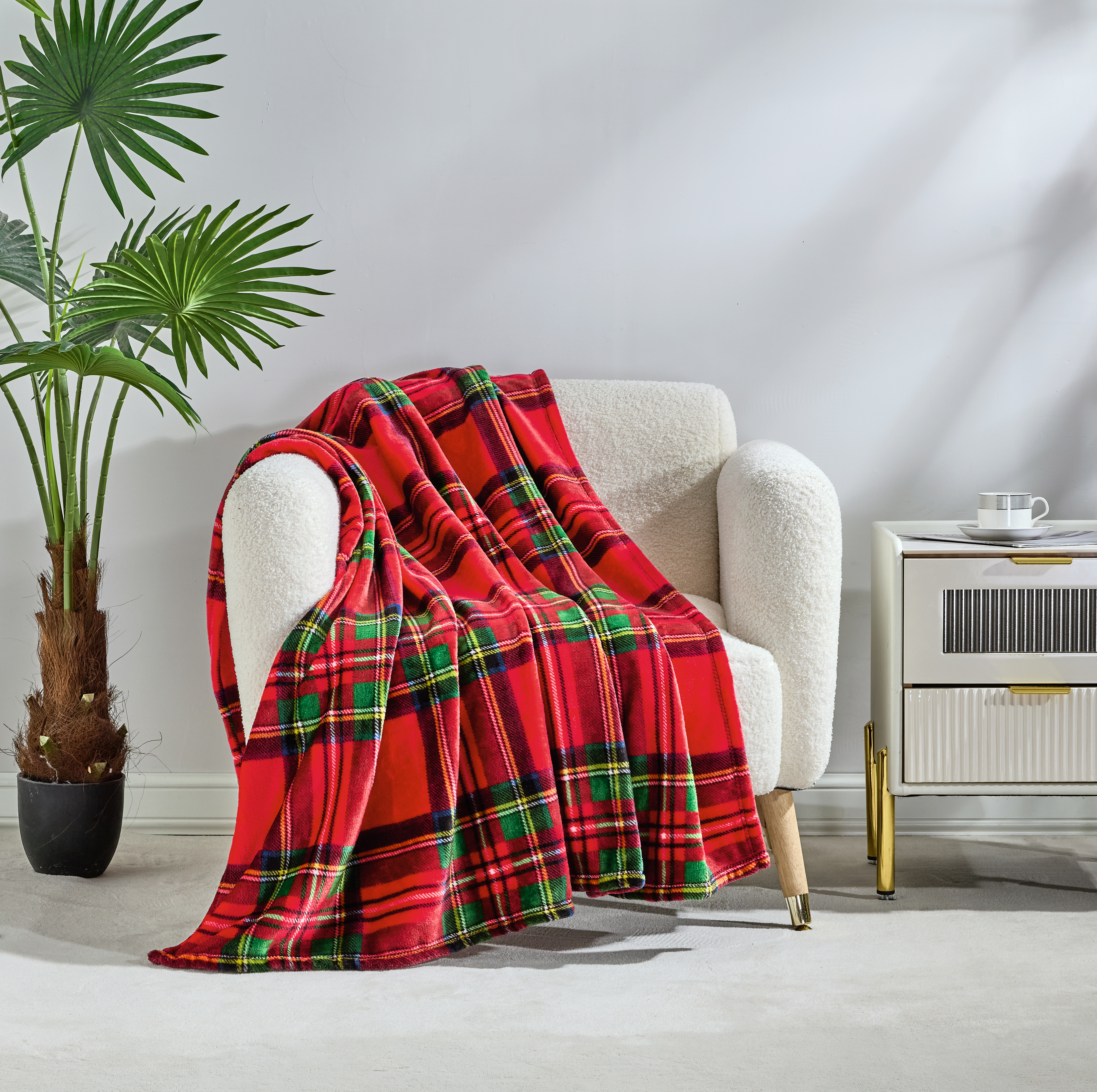 Green Red Plaid Throws - Gallery 5