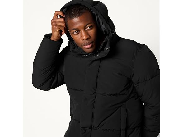 Amazon Essentials Men Hooded Puffer