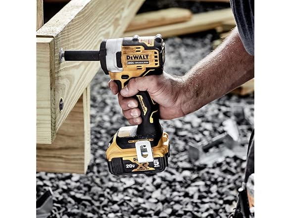 DEWALT DCF913B 20V MAX* 3/8 in. Impact Wrench