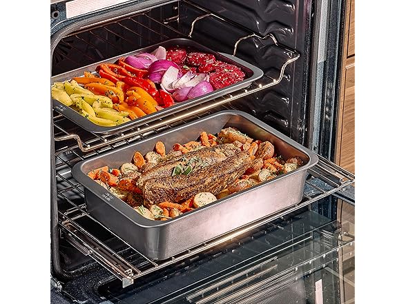 Chicago Metallic 7 Piece Nesting Bakeware Set