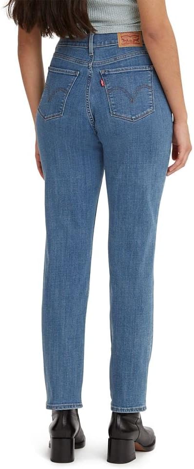 Levis Womens Classic Straight Jeans - Gallery 8