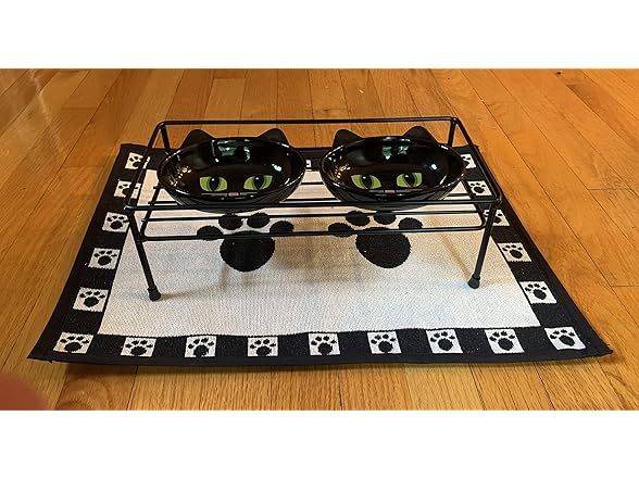 PetRageous Gizmo's Set The Table Steel Frame Dog Feeder