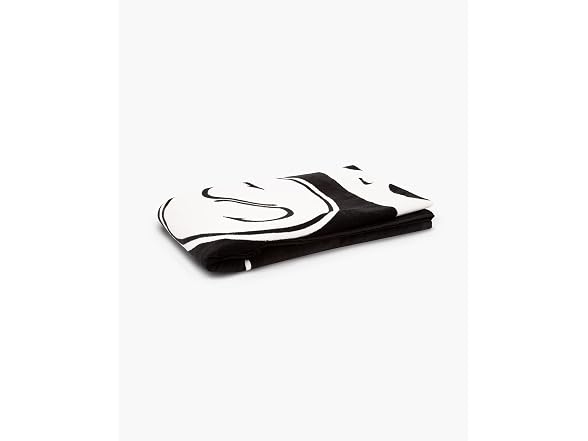 Salty Crew Alpha Refuge Towel Black OS
