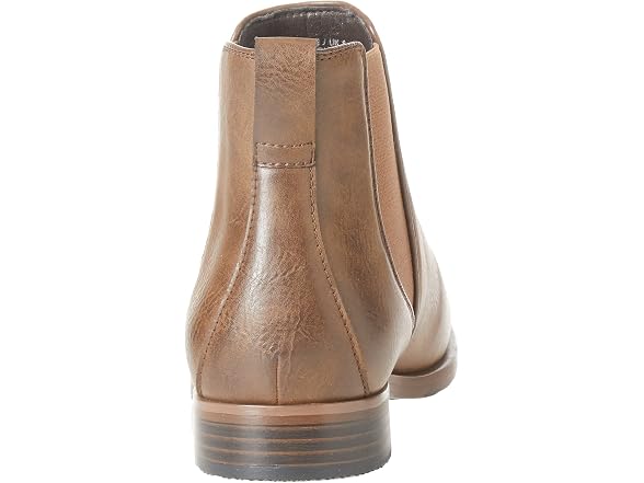 Amazon Essentials Men Leather Chelsea Boot