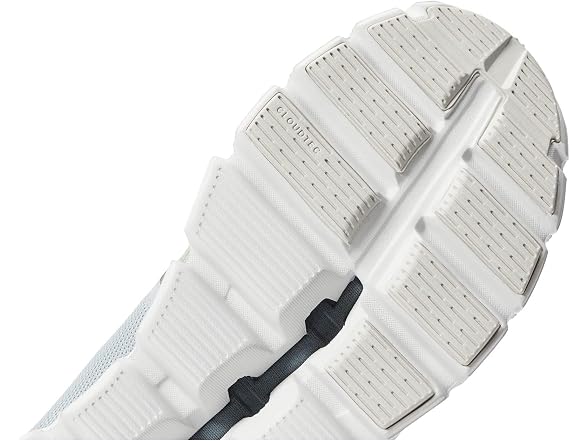 On Running Cloud 5 Combo Women's Shoes (Size 7)