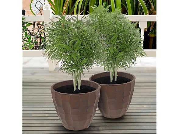 Sunnydaze Pebbled Polyresin Round Outdoor Planter Set of 2