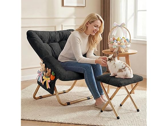 Black Comfy Saucer Chair