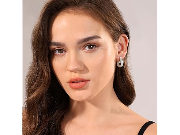 POSUR Triangle 14K Enamel Hoop Earrings