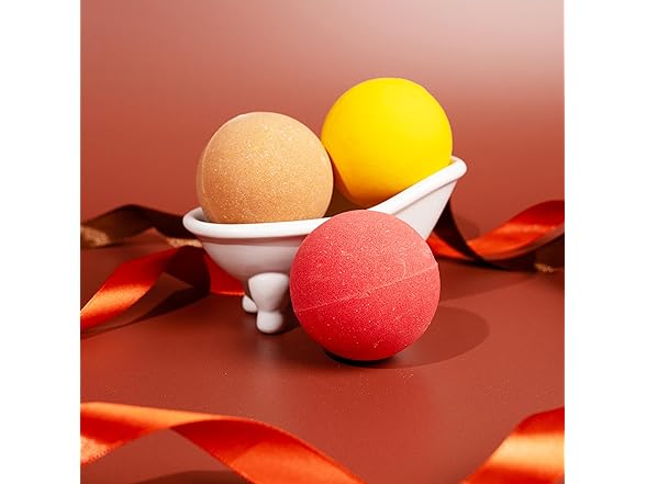 I LOVE I LOVE Cosmetics Festive Fun Bath Bombs