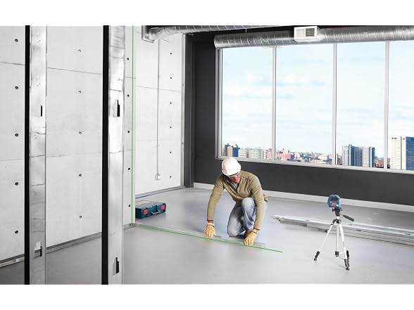 Bosch GLL 100 GX Green-Beam Self-Leveling Laser
