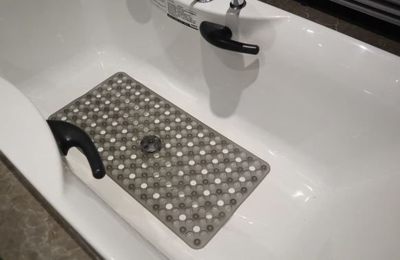 J&V Textiles Non Slip Bubble Bath Mat - Gallery 8