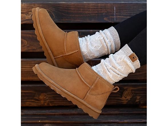 BEARPAW Women's Shorty Boot
