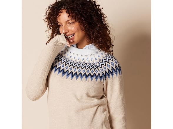 Amazon Essentials Women Crewneck Novelty Sweater