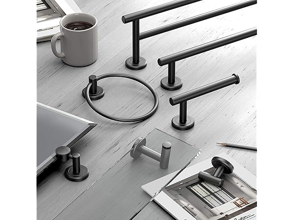 Gatco 4245MX Latitude II, Robe Hook, Matte Black