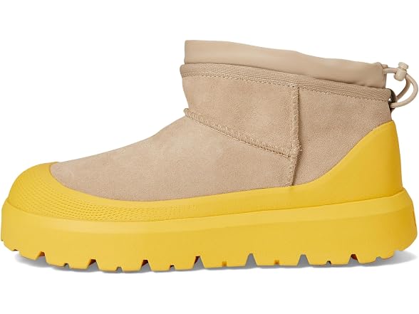 UGG Men's Cl Ultra Mini Weather Hybrid B