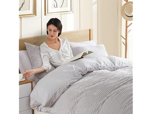 Hearth & Harbor Premium Flannel Duvet Cover Set