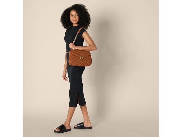 Amazon Essentials Women Soft Quilted Flap Bag