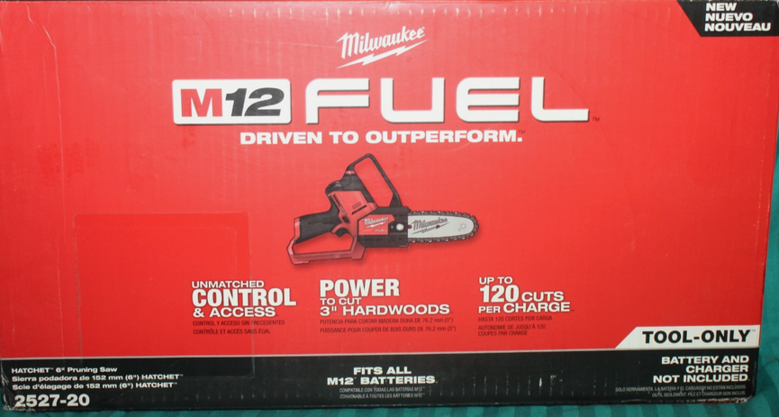 Milwaukee 2527-20 M12 FUEL 6" 12V Brushless Saw - Gallery 2