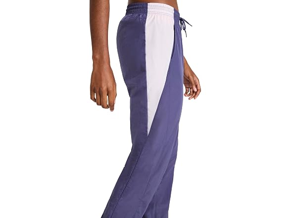 Reebok Women's (L) Women’s BV Woven Pant