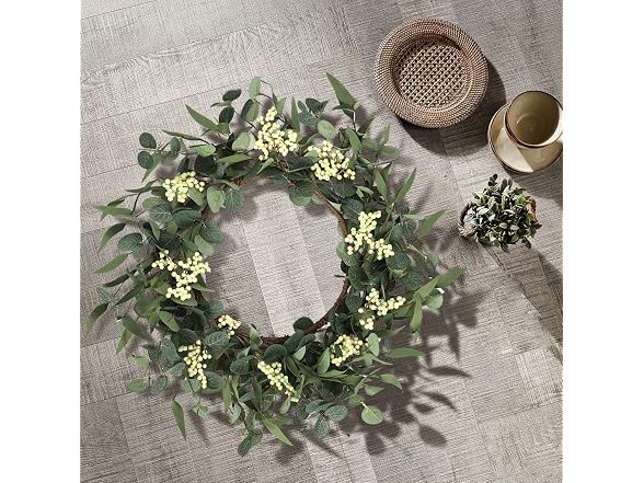 Pinkpum 20" Eucalyptus Wreath