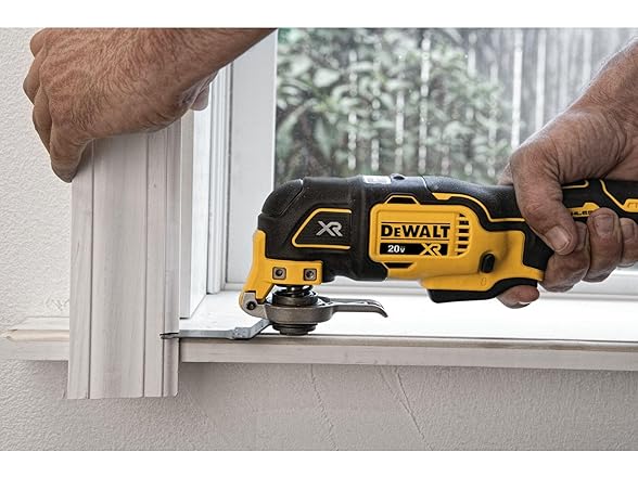 DEWALT DCS356B 20V MAX XR Oscillating Tool
