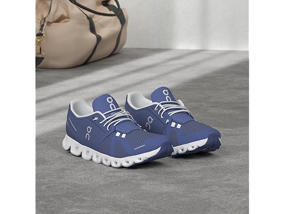 ON Cloud 5 Denim/White Sneaker 5 M
