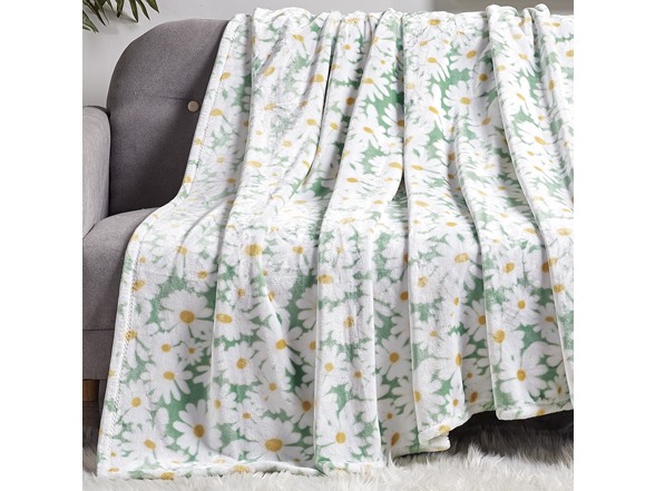 Luxury Home Delightful Daisies Throw Blanket