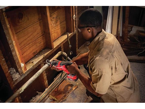 CRAFTSMAN CMCS300M1 V20 Reciprocating Saw