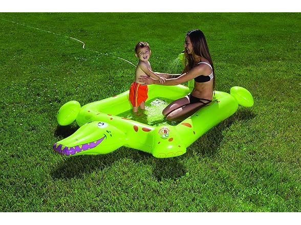 Poolmaster Crocodile Spray Inflatable