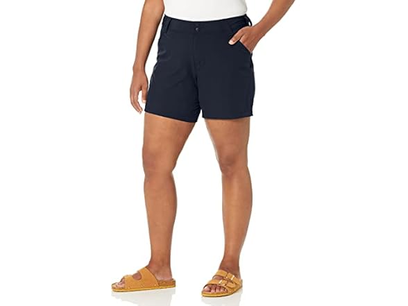 Columbia Women's Short Navy (6S)