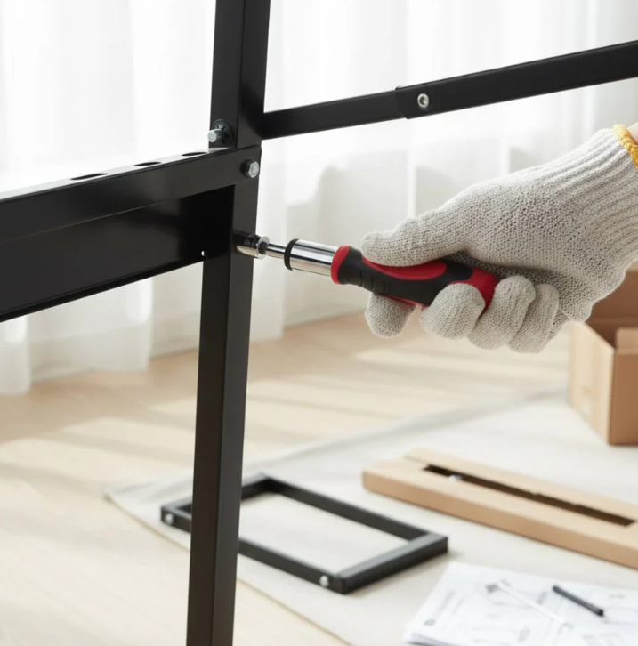 27 Piece Ratcheting Screwdriver Bit and Socket Set - Gallery 7